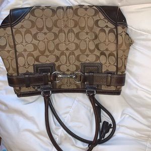Coach Authentic Designer Tote Purse Shoulder Bag